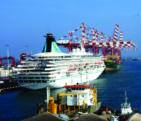 colombo-port-sri-lanka